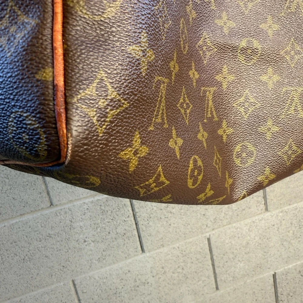 Authentic Vintage Speedy 40